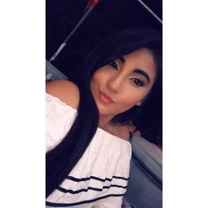 Meet your Posher, Melanie